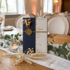 Hochzeitseinladung "Golden Blue" mit Wachssiegel, Kordel & Trockenblume
