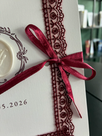 Express-Einladung | Edles Leinenpapier mit hochwertiger Roter Spitze