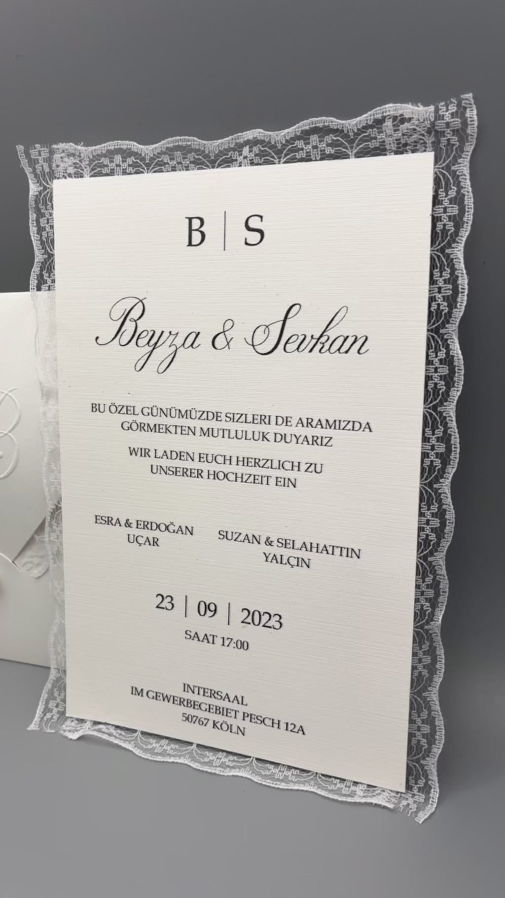 Hochzeitseinladung "Lace & Love"