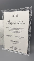 Hochzeitseinladung "Lace & Love"